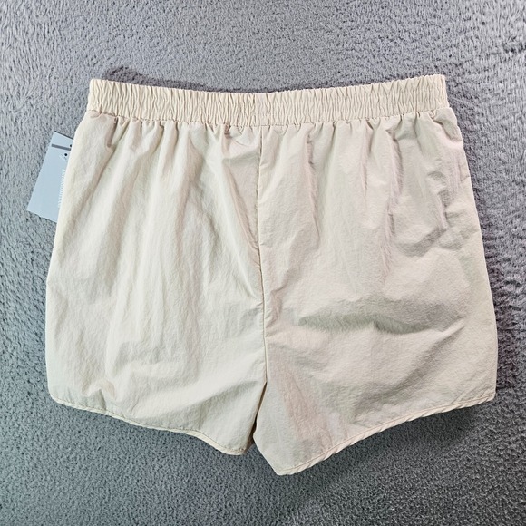 NWT Antonio Melani‎ Gym Workout Shorts Women XL Elastic Waist Inner Pants Cream - Picture 7 of 11